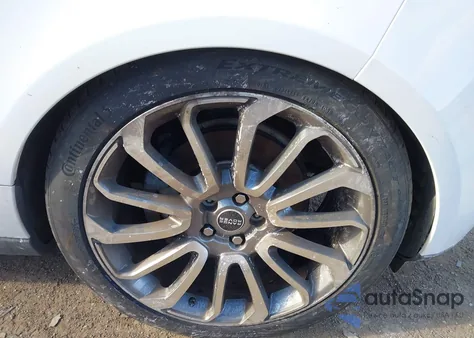 2017 Land Rover Range Rover 3.0L V6 Turbocharged Diesel Td6 z USA, uszkodzony, nr VIN SALGR2FK7HA355089